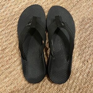 Chacos Flip Flops, size W10